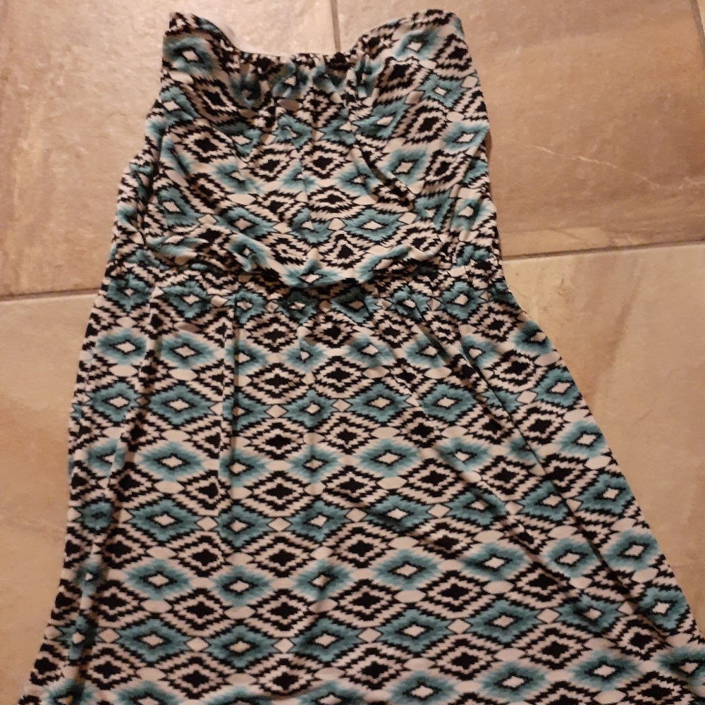 Strapless dress